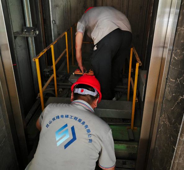 昆山电梯维保
